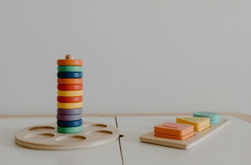  Beyond the Plastic Pile: Why Meaningful Toys Matter for Modern Parenting